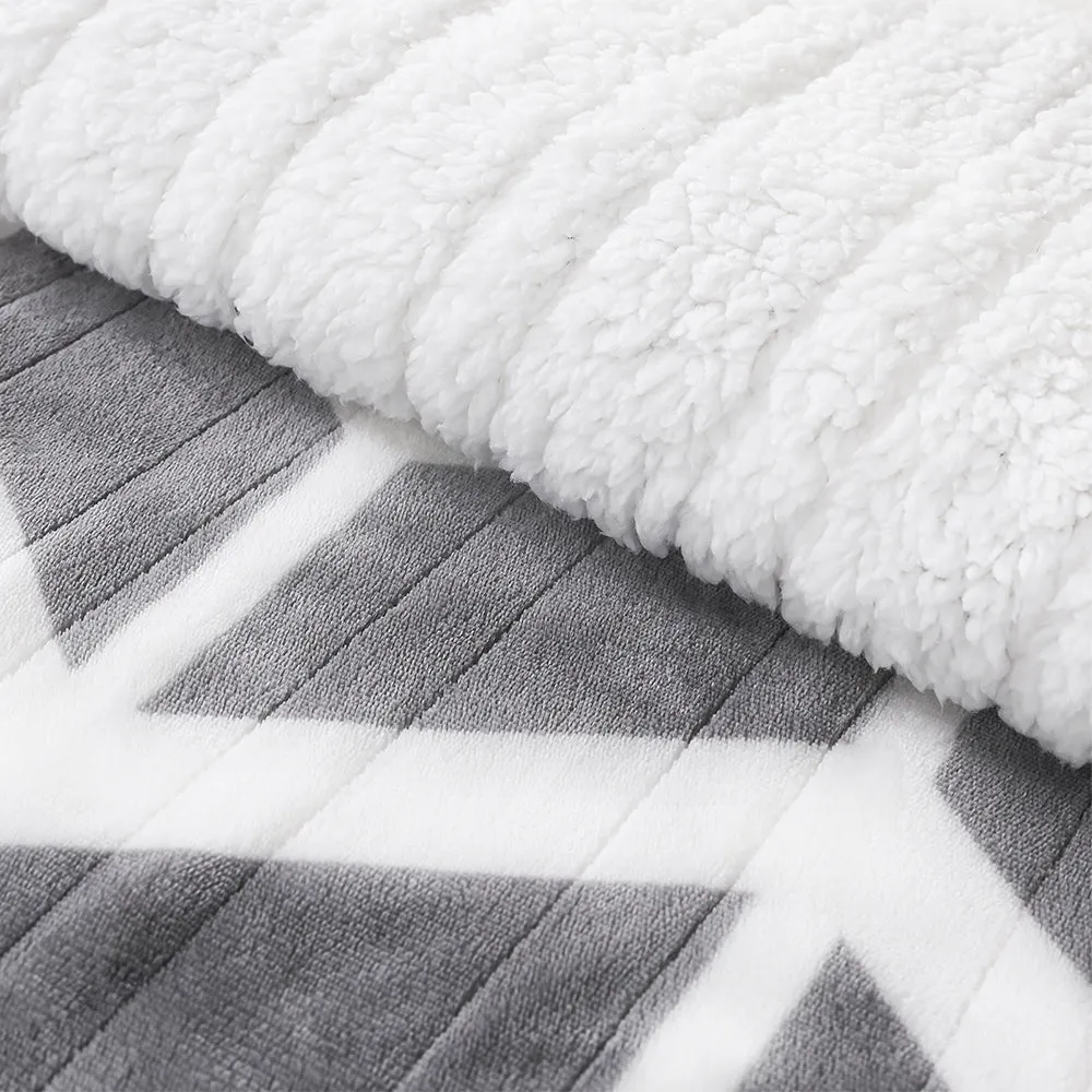 Chevron Pattern Electric Heated Throw - 50"x60", 5 Heat Levels, 3 Hours Auto Off