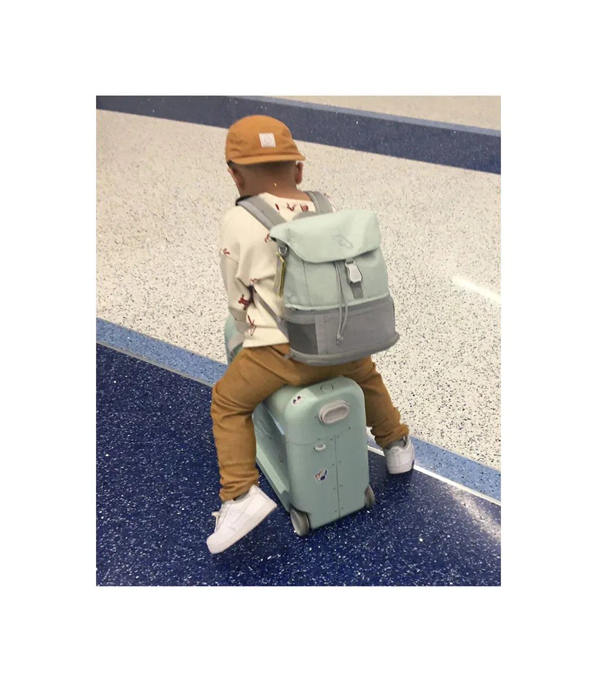 JetKids by Stokke Travel Bundle: BedBox   Crew BackPack