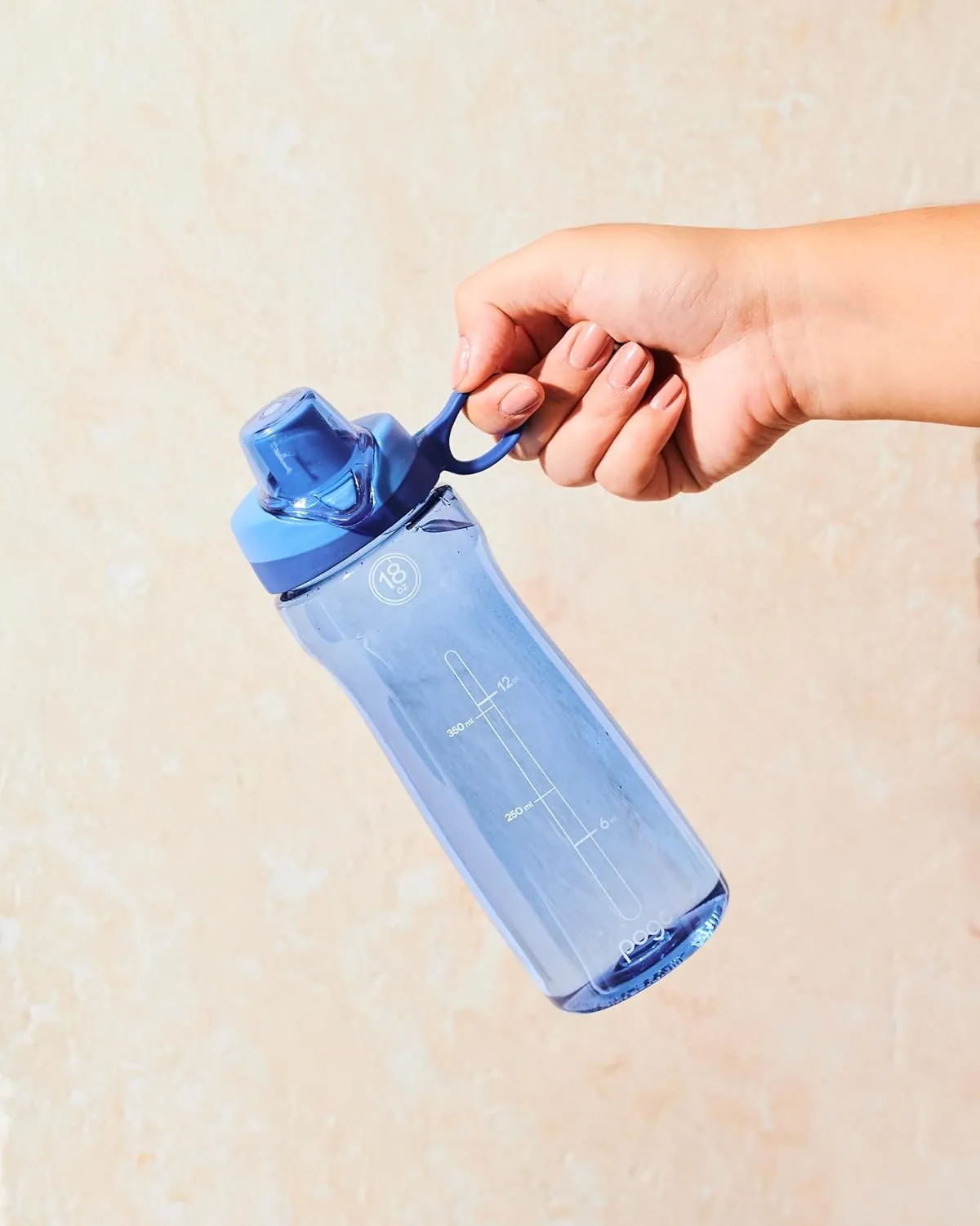 Pogo 2-Pack Plastic Water Bottle with Carry Handle, Reusable, BPA Free, Dishwasher Safe, Perfect for Travel, School, Outdoors, and Gym | 18oz, 32oz