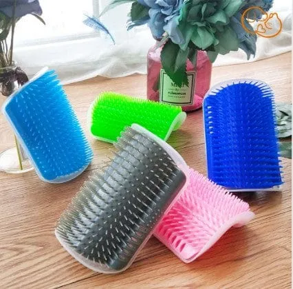 Self-Grooming Rubbing Brush